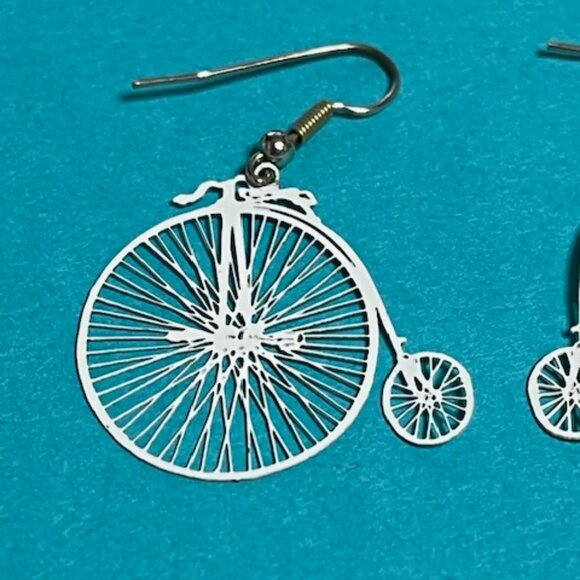 White Colored Old Fashioned Style Bicycle Pierced Earrings 2"x1.25" - Picture 2 of 14
